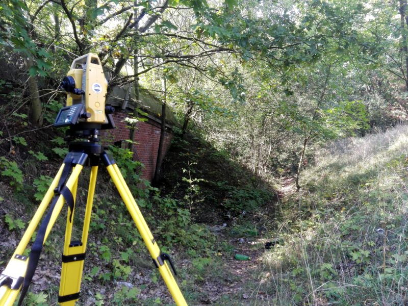 TOPCON HiPer SR z kontrolerem TOPCON FC-5000